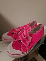 Gymschoenen canvas, Meisje, Sportschoenen, Ophalen of Verzenden, Zo goed als nieuw