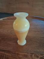 Vintage decoratief Egyptisch vaasje van Albast, Ophalen of Verzenden