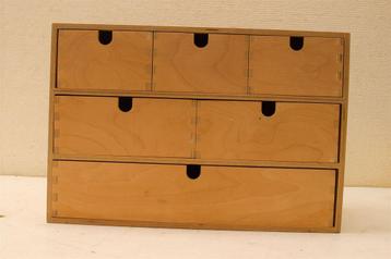 Houten mini ladekast 47357 beschikbaar voor biedingen