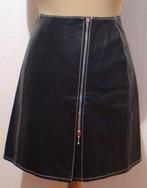 Stoere zwart leren korte rok met rits aan voorzijde! XS, Kleding | Dames, Rokken, Verzenden, Zwart, Zo goed als nieuw, Maat 34 (XS) of kleiner