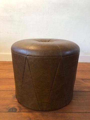 Ronde poef, donkerbruin, vintage design beschikbaar voor biedingen
