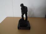 Bronzen beeldje van Jaap Hartman., Antiek en Kunst, Antiek | Koper en Brons, Verzenden, Brons