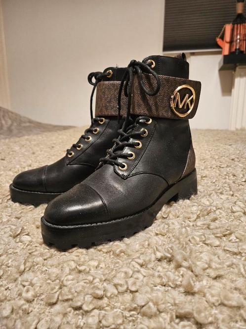Michael Kors boots – Zo goed als nieuw!, Kleding | Dames, Schoenen, Zo goed als nieuw, Zwart, Ophalen of Verzenden