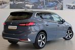 BMW 2 Serie Active Tourer 218i | Luxury Line | Premium Pack, Auto's, Gebruikt, Euro 6, Met garantie (alle), 1445 kg