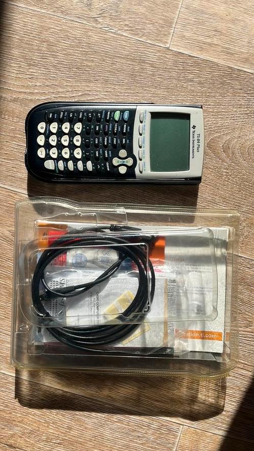 Grafische rekenmachine Texas TI-84 plus, Diversen, Rekenmachines, Zo goed als nieuw, Grafische rekenmachine, Ophalen of Verzenden