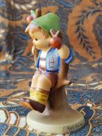 Mooi oud vintage Goebel Hummel beeldje uit Duitsland 9,8 cm., Antiek en Kunst, Ophalen of Verzenden