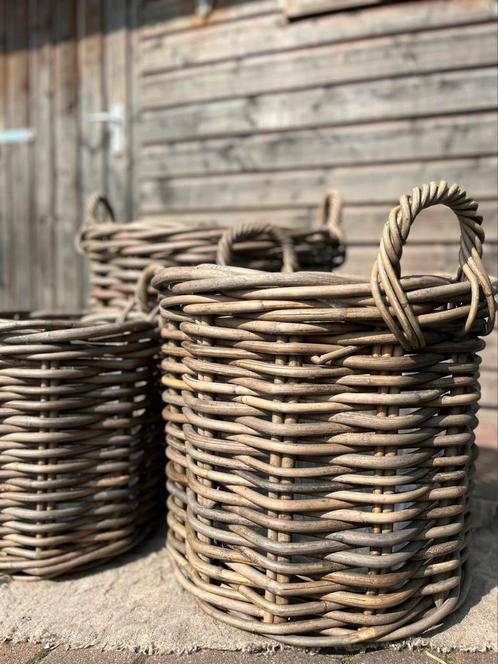 Brynx Rattan Mand Middel, Huis en Inrichting, Woonaccessoires | Schalen en Manden, Nieuw, Mand, Rond, Riet, Ophalen of Verzenden