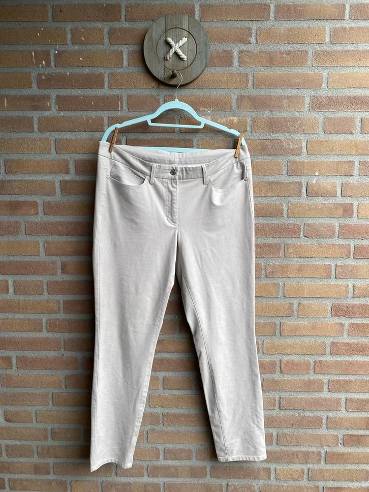 Cambio pantalon, Kleding | Dames, Broeken en Pantalons, Zo goed als nieuw, Maat 42/44 (L), Beige, Lang, Ophalen of Verzenden