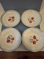 California - 4 mooie diepe gebloemde aardewerk borden, Antiek en Kunst, Antiek | Servies los, Ophalen of Verzenden