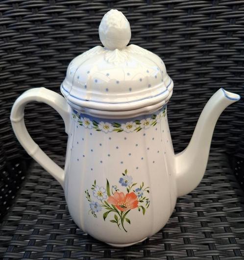 Koffie of theepot, Villeroy en Boch serie Romantica, Luxembu, Huis en Inrichting, Keuken | Servies, Zo goed als nieuw, Overige typen