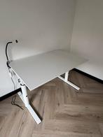 Stevig bureau, in hoogte verstelbaar, van Gispen, Ophalen