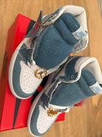 WMNS AIR JORDAN 1 RETRO HI OG, Ophalen of Verzenden, Zo goed als nieuw, Blauw, Sneakers of Gympen