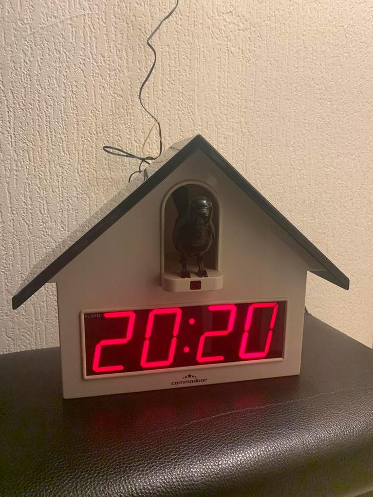 Zeldzame Commodoor digitale koekoeksklok, Huis en Inrichting, Woonaccessoires | Klokken, Ophalen of Verzenden