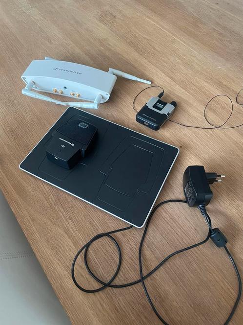 Draadloze vergader- en conferentieset van Sennheiser, Computers en Software, Tekentablets, Zo goed als nieuw, Ophalen