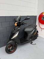 Piaggio Zip Sp 4Takt 45km Bromscooter ( Alarm ), Fietsen en Brommers, Ophalen