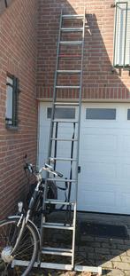 Altrex 2- delige opsteekladder  ( +/_ 7 meter ), Doe-het-zelf en Verbouw, Ladders en Trappen, Ophalen, Gebruikt, 4 meter of meer