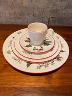 Wedgwood kerst diner / ontbijt set, Huis en Inrichting, Keuken | Servies, Ophalen of Verzenden, Zo goed als nieuw, Bord(en), Wedgwood