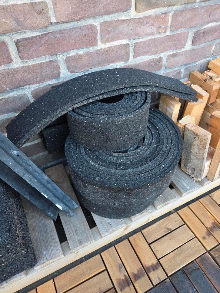 Rubber over van Bouwproject, Doe-het-zelf en Verbouw, Dakpannen en Dakbedekking, Zo goed als nieuw, Overige typen, Ophalen