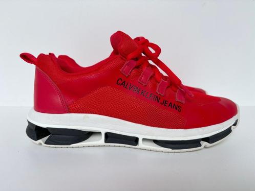 CALVIN KLEIN rode sneakers  Maat 39, Kleding | Dames, Schoenen, Zo goed als nieuw, Sneakers of Gympen, Rood, Ophalen of Verzenden