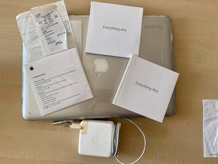 MacBook Pro 15 inch IntelCote i7 in nieuw staat geen update, Computers en Software, Apple Macbooks, Gebruikt, Ophalen of Verzenden