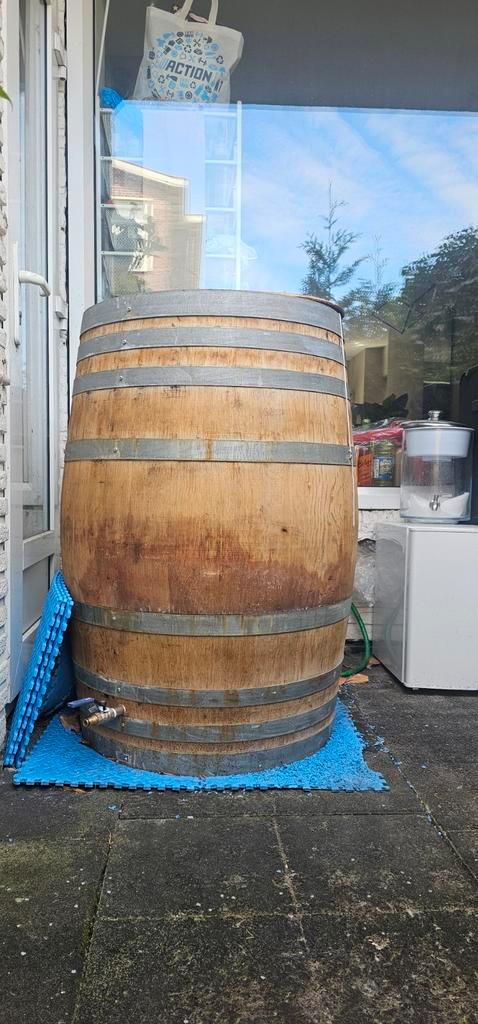 Groot Wijnvat / IJsbad - 300 Liter - Met Kraan, Tuin en Terras, Regentonnen, Gebruikt, Hout, 150 liter of meer, Met kraantje, Ophalen