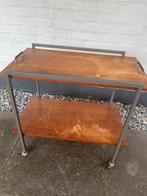 Vintage theewagen, Ophalen