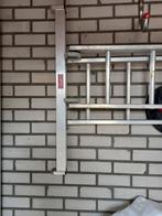 Ladder met 30 treden, Doe-het-zelf en Verbouw, Steigers, Ophalen, Zo goed als nieuw, 5 meter of hoger