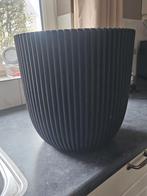 Zwarte 25 liter pot Capi Europe, Tuin en Terras, Bloempotten, Ophalen, Kunststof, Rond, Zo goed als nieuw