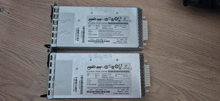 Power ONE 12V 24A voeding (3 stuks beschikbaar), Hobby en Vrije tijd, Elektronica-componenten, Gebruikt, Ophalen of Verzenden