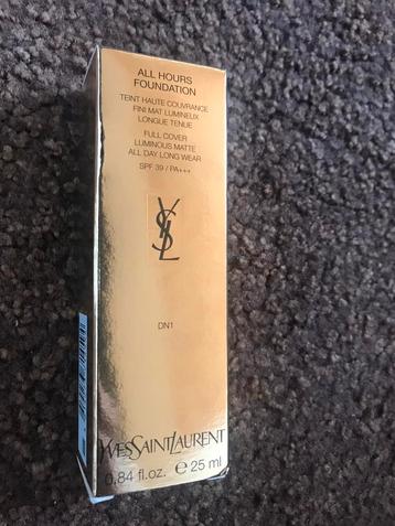 Yves Saint Laurent all hours foundation dn1 nieuw  beschikbaar voor biedingen