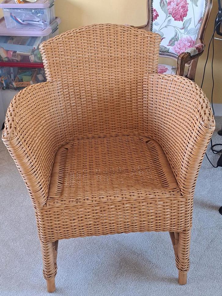 Mooie rieten stoel, Huis en Inrichting, Fauteuils, Gebruikt, Riet of Rotan, 50 tot 75 cm, Minder dan 75 cm, Ophalen