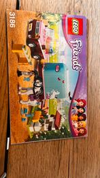 Lego friends Emma’s trailer met doos, Ophalen of Verzenden, Zo goed als nieuw