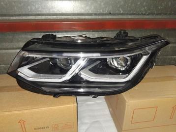 5NN 941 082H  volkswagen tiguan koplamp links beschikbaar voor biedingen
