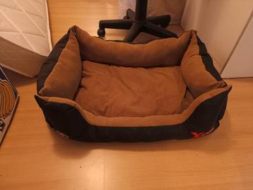 Hondenmand nieuw! 80x50cm beschikbaar voor biedingen