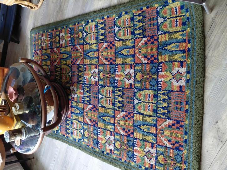 vintage/retro vloerkleed, Huis en Inrichting, Stoffering | Tapijten en Kleden, Gebruikt, 100 tot 150 cm, 150 tot 200 cm, Rechthoekig