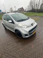 Peugeot 107 1.0 12V 5DR 2-TRONIC 2011 Grijs Automaat, 4 stoelen, 68 pk, Origineel Nederlands, Particulier