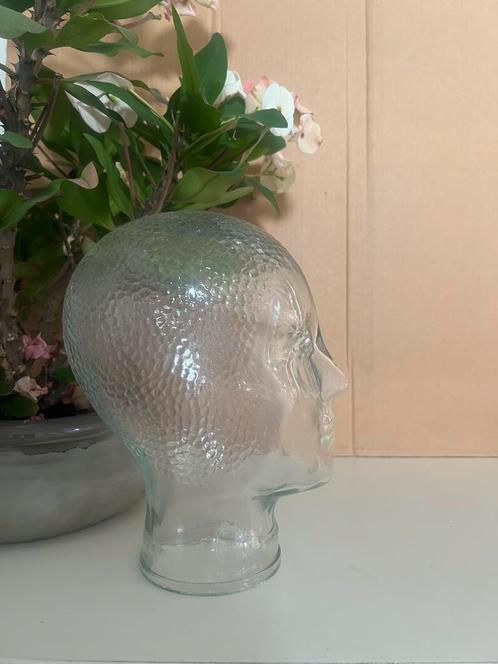 Glazen hoofd – decoratief, uniek en functioneel!, Huis en Inrichting, Woonaccessoires | Vazen, Zo goed als nieuw, Minder dan 50 cm