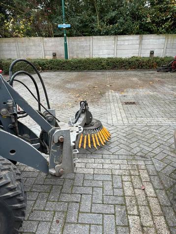 Last van onkruid ? beschikbaar voor biedingen