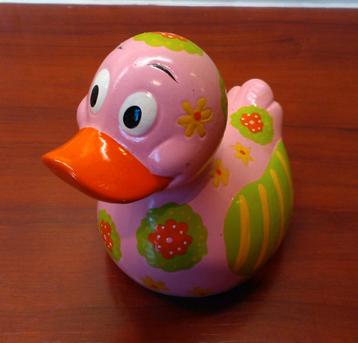 Decoratieve roze Keramische Eend beschikbaar voor biedingen