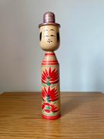 Vintage traditionele kokeshi met hoed, Antiek en Kunst, Kunst | Niet-Westerse kunst, Ophalen of Verzenden