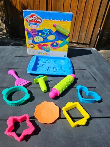 Play-Doh koekjes maken  beschikbaar voor biedingen