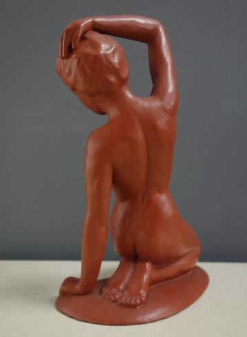 50 60 jaren pin up beeld terracotta kleur vrouw beeld beschikbaar voor biedingen