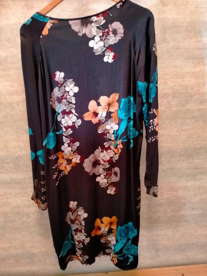 Mooi en nette kleurrijke Tuniek Oosters design, Yaya, 44, Kleding | Dames, Blouses en Tunieken, Zo goed als nieuw, Maat 42/44 (L)
