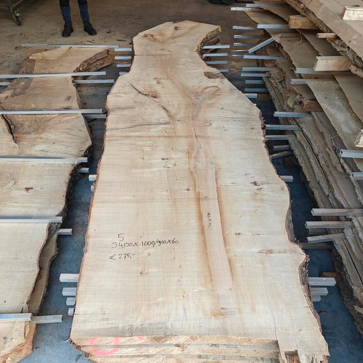 Suikeresdoorn boomstam blad tafel. Gedroogde schaaldelen, Huis en Inrichting, Tafels | Eettafels, Zo goed als nieuw, 50 tot 100 cm