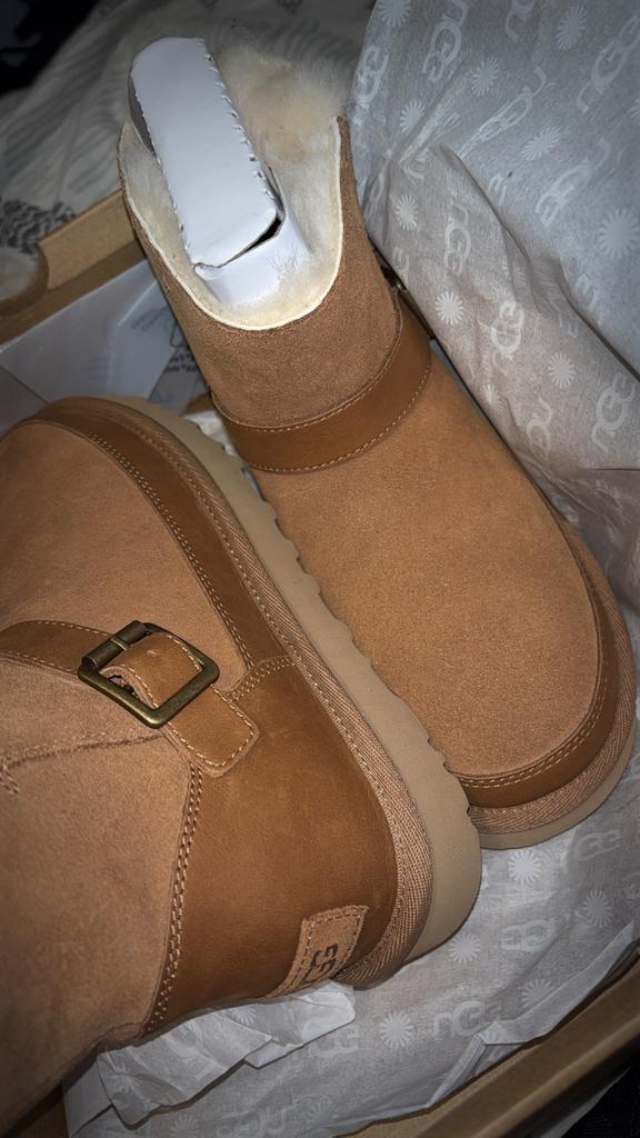 Ugg, Kleding | Dames, Schoenen, Zo goed als nieuw, Ophalen of Verzenden