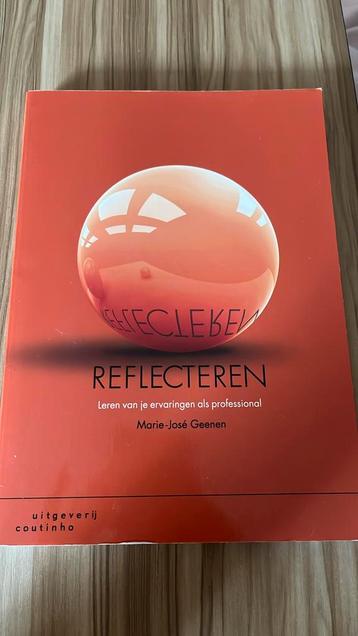 Reflecteren beschikbaar voor biedingen