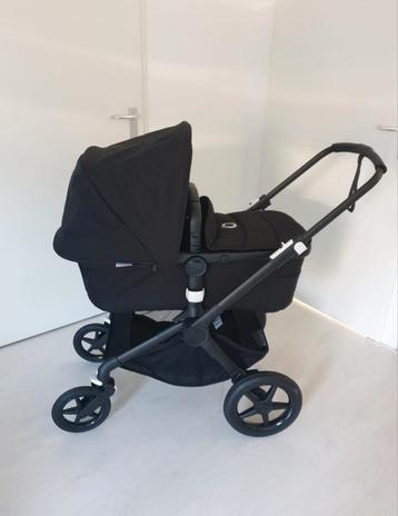 Bugaboo 2 in 1 Kinderwagen - Zeer Goede staat beschikbaar voor biedingen