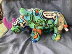 Wildlife Neushoorn Knuffel met gekleurde print- Steun KIKA!, Ophalen of Verzenden, Nieuw, Overige typen
