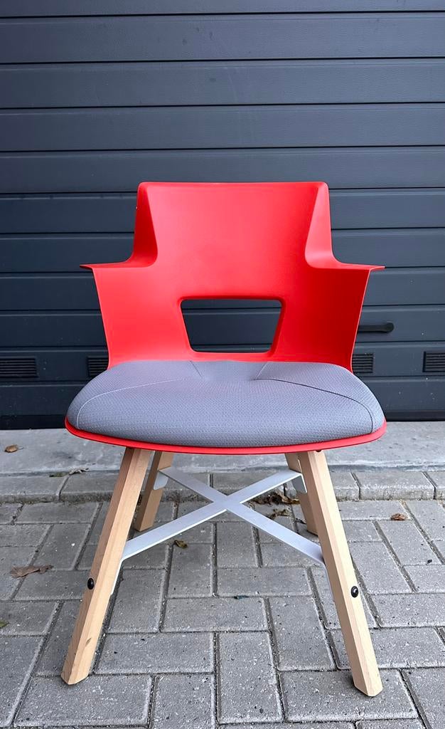 6x Steelcase nieuwe design stoelen, Ophalen, Nieuw, Rood, Kunststof