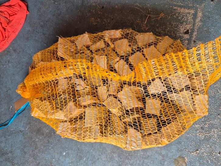 Pizzaovenhout  10 x 3 kg schorsvrij eik of beuk, Tuin en Terras, Pizzaovens, Nieuw, Ophalen